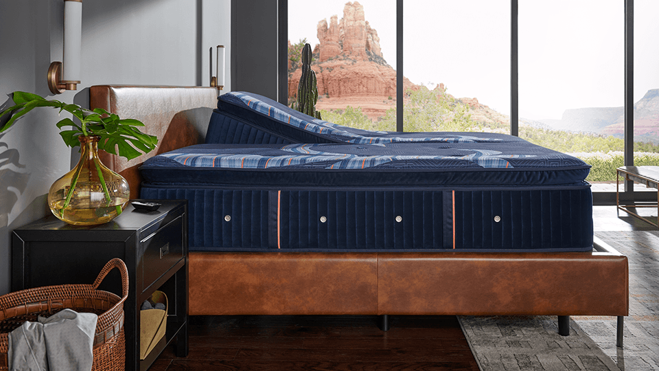 S&F Mattress on Ease Base